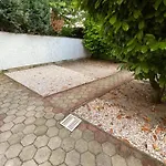 Ada Apartment